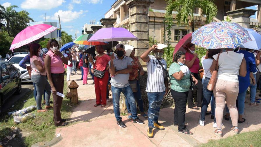 Colegio Médico califica de “caótica e inhumana” forma de pago a los galenos  