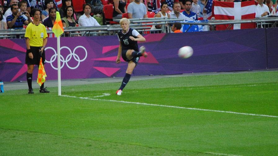 Megan Rapinoe, estrella del fútbol femenino USA, no jugará por temor al coronavirus Megan Rapinoe, estrella del fútbol femenino USA, no jugará por temor al coronavirus