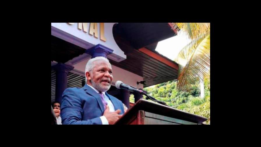 Melanio Paredes aclara que no ha renunciado a su precandidatura presidencial en el PLD Melanio Paredes aclara que no ha renunciado a su precandidatura presidencial en el PLD