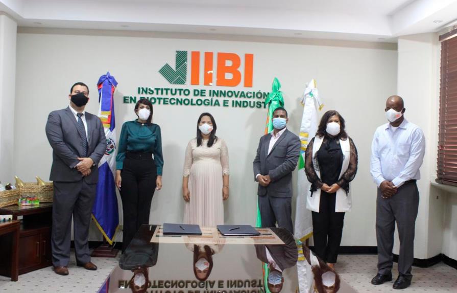 Energía y Mina entrega al IIBI equipos para determinar autenticidad de alimentos 