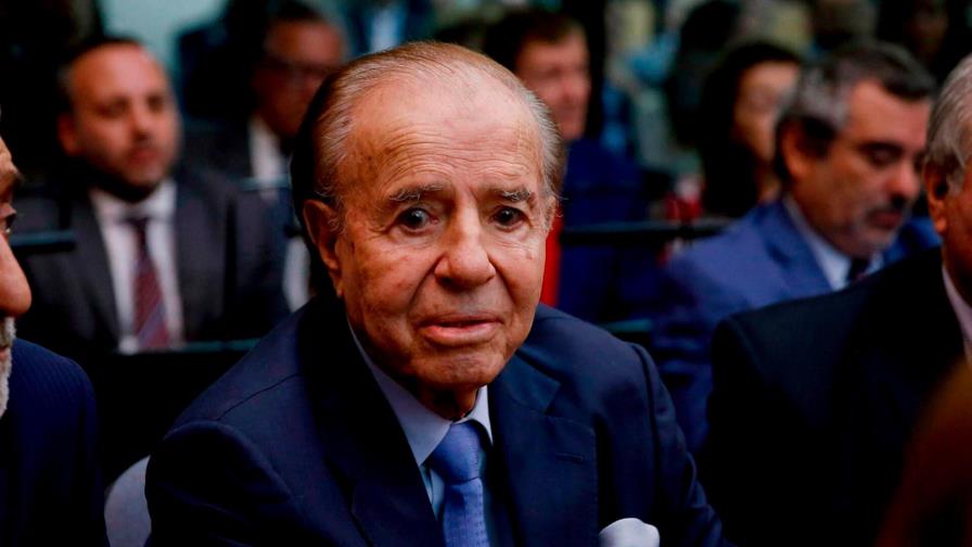 Políticos y ciudadanos despiden al expresidente argentino Menem