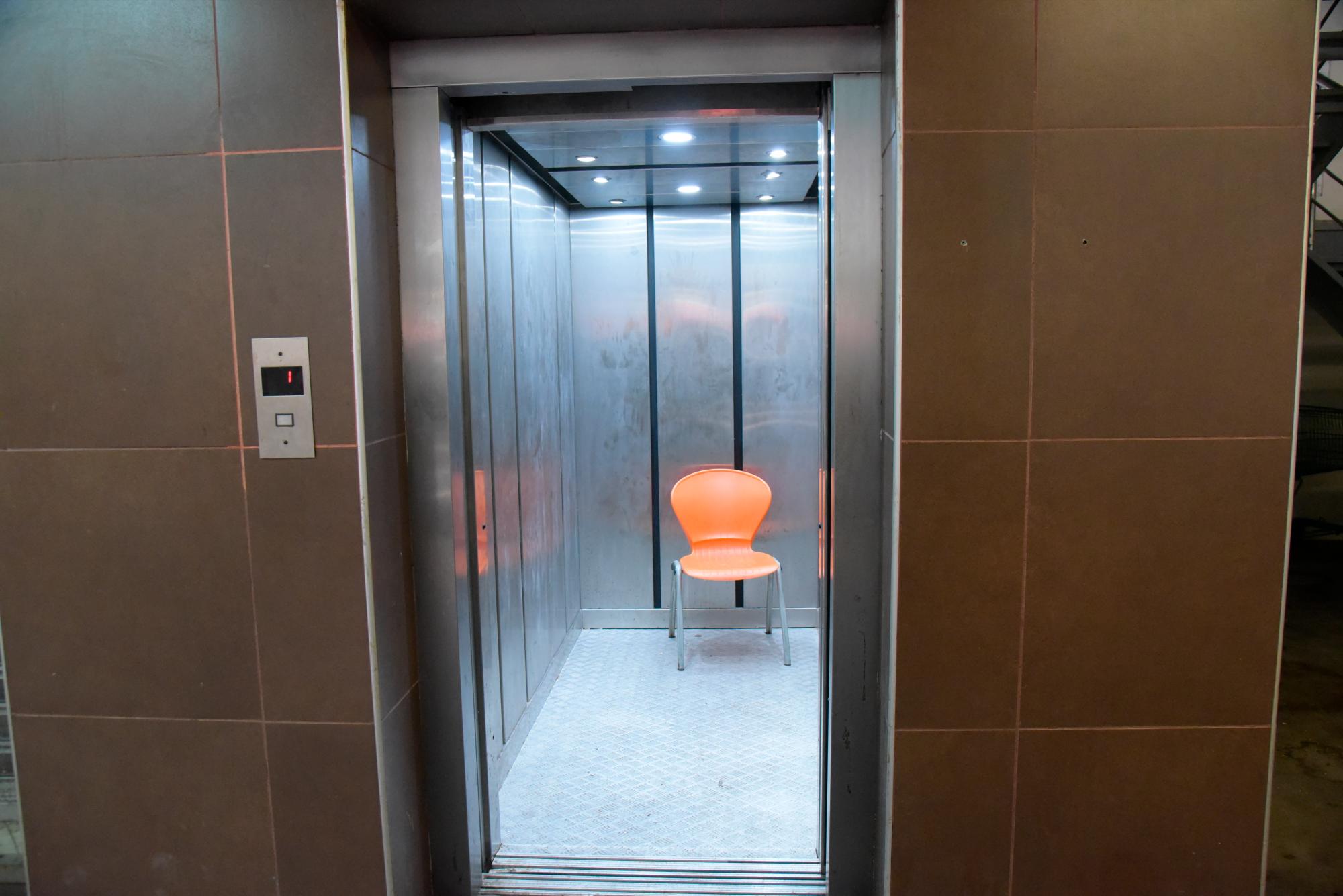 Los ascensores estaban dañados y ya están funcionando( José Justo Féliz)