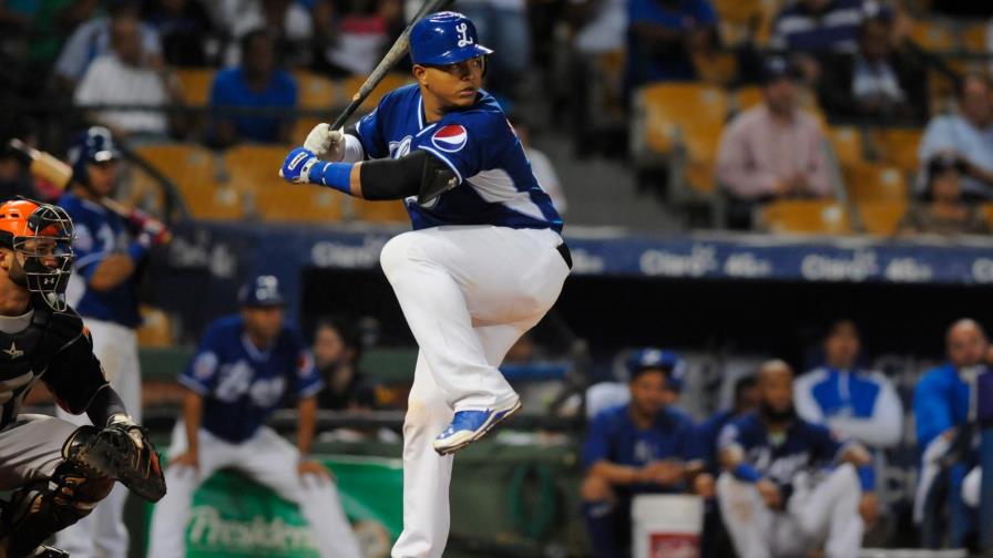 Licey sigue vivo al dividir doble jornada con Águilas, ya clasificadas