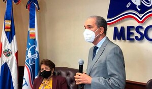 Garc&iacute;a Ferm&iacute;n asume en el Ministro de Educaci&oacute;n Superior, Ciencia y Tecnolog&iacute;a