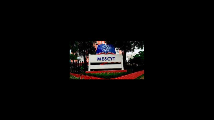 Mescyt asegura está en vías de solución situación jóvenes estudiantes de medicina en Cuba