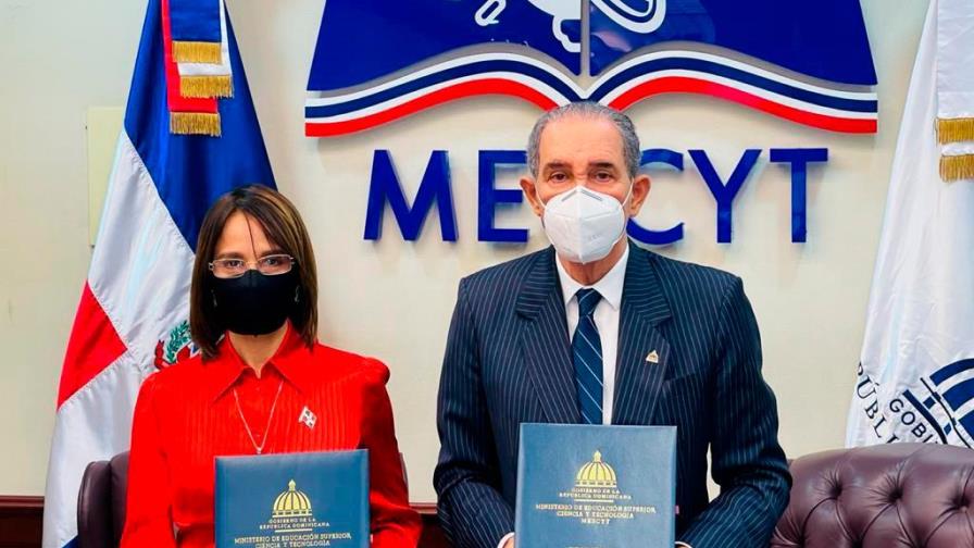 Autoridades firman convenio para formar a estudiantes dominicanos en Brasil 