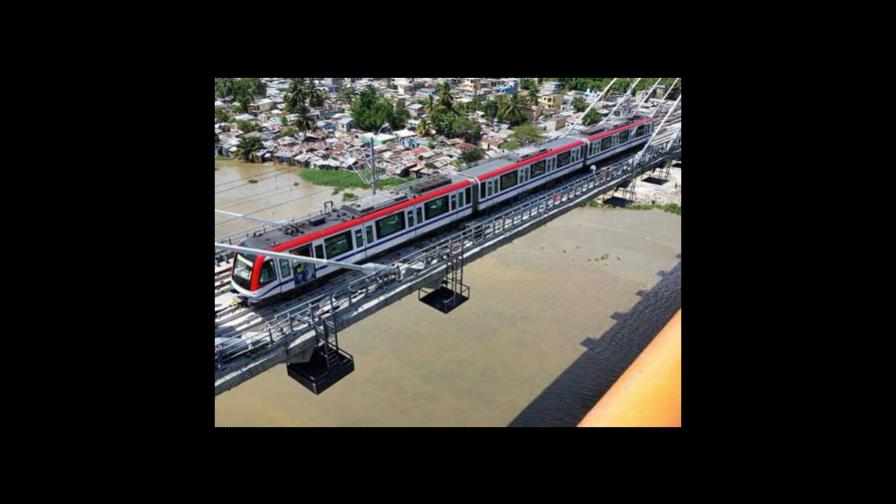 Peralta revela que vagones del Metro llegarían entre agosto y septiembre de este año Peralta revela que vagones del Metro llegarían entre agosto y septiembre de este año