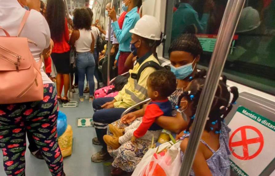 Metro y Teleférico no montarán pasajeros sin tarjetas de vacunación desde este lunes