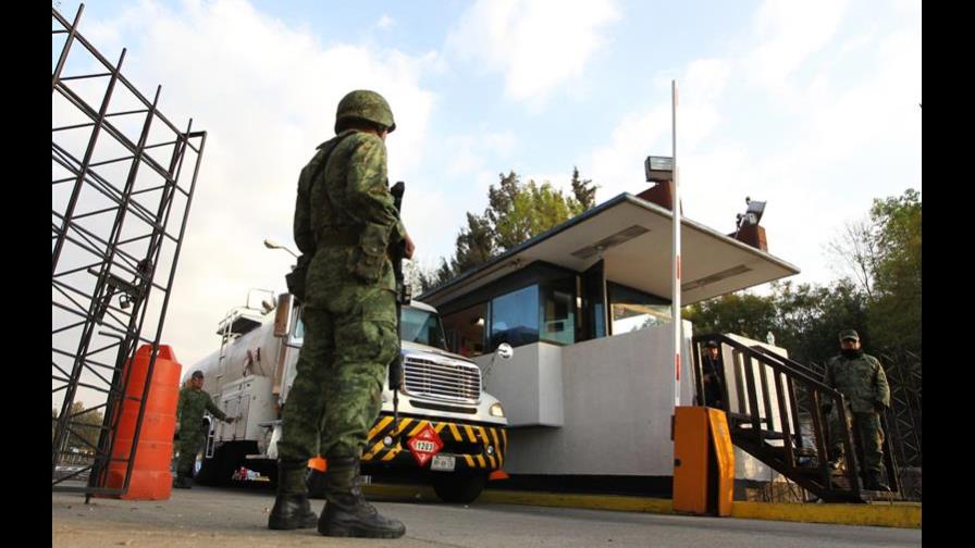 Refuerzan seguridad en 1.600 kilómetros de ductos de Pemex para evitar robo