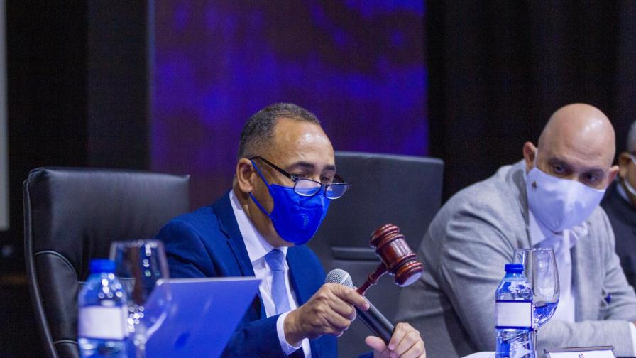 Indotel escucha en audiencias públicas sugerencias y opiniones de las prestadoras   