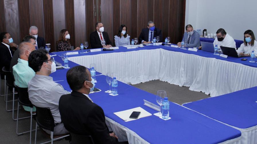 Indotel realiza primer encuentro mensual de Radiodifusión Sonora  