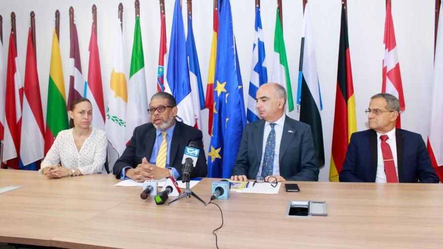 Delegación Unión Europea en el país y el Inposdom lanzan concurso nacional de diseño