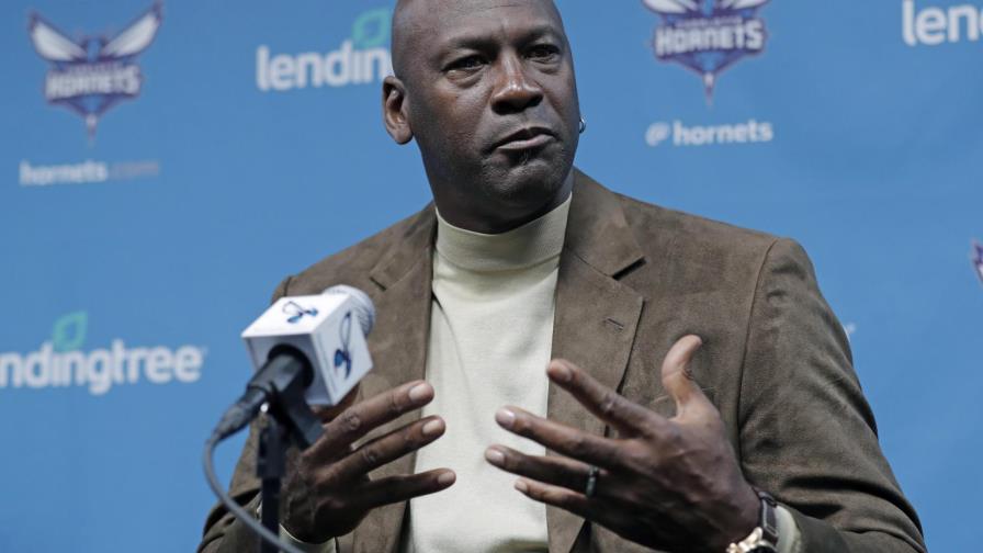 Uno de los asesinos del padre de Michael Jordan saldrá bajo libertad condicional Uno de los asesinos del padre de Michael Jordan saldrá bajo libertad condicional