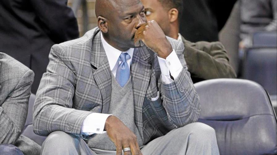 Michael Jordan afirma que está “totalmente enojado” por muerte de George Floyd 