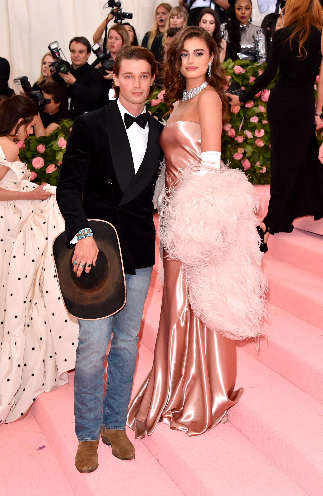 Michael Stephen Shank y Taylor Hill