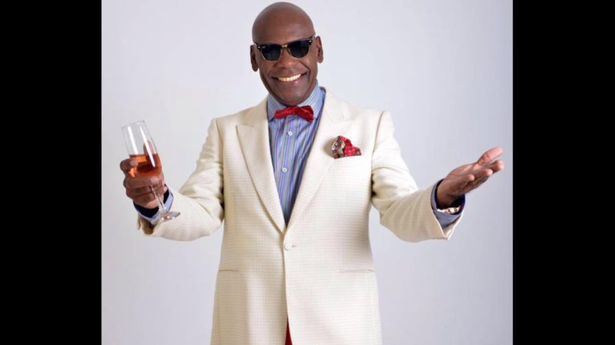 Michel “El Buenón” celebrará 35 años de carrera con concierto en Hard Rock 