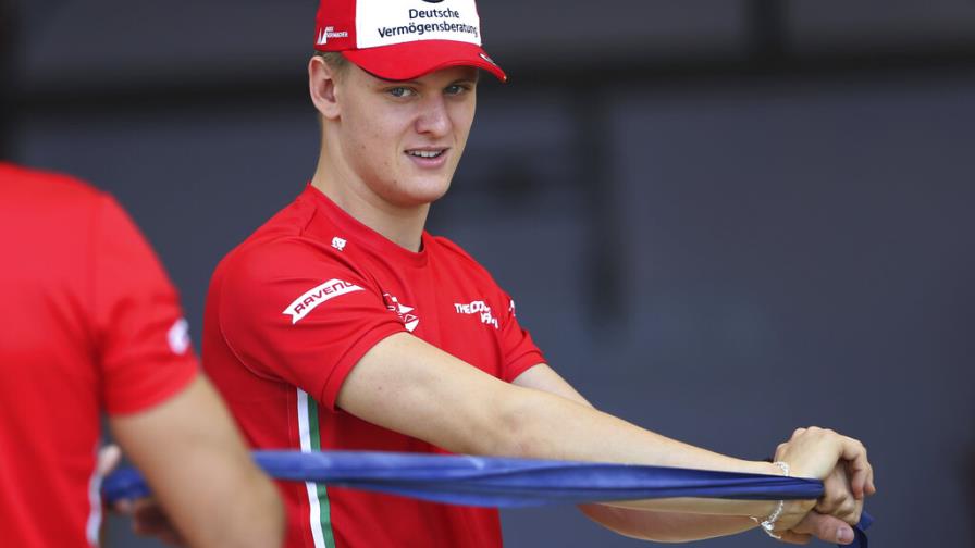 ‘En el nombre del padre’, Mick Schumacher y Giuliano Alesi se citan en F2