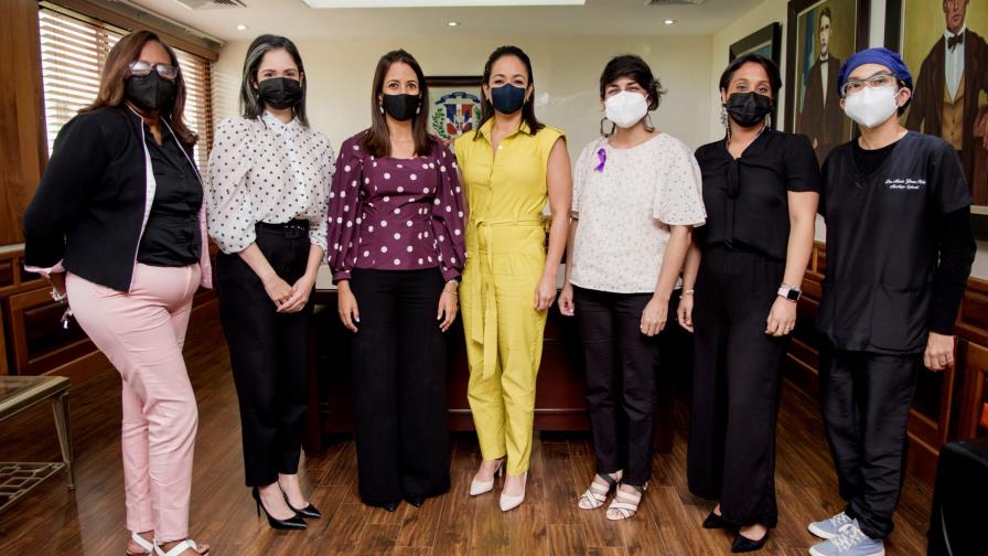 Adapa entrega propuesta de proyecto de ley sobre enfermedades raras Adapa entrega propuesta de proyecto de ley sobre enfermedades raras