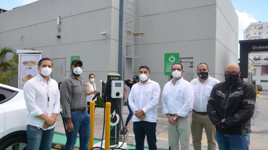 Realizan primer rally por la movilidad eléctrica