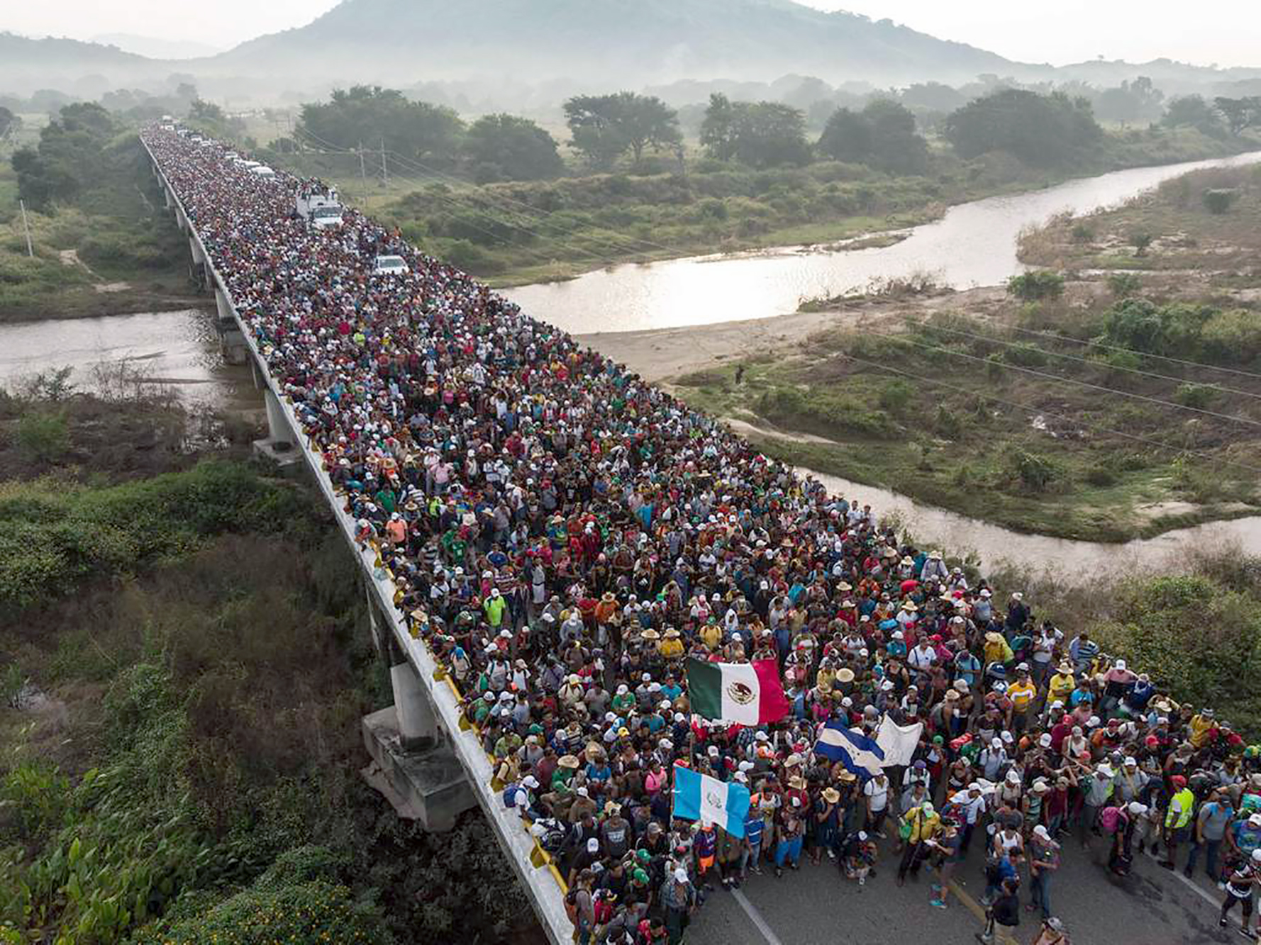 Miembros de la caravana migrante, integrada en su mayoría por hondureños, llegaron el 27 de octubre de 2018 al central estado de Puebla, ubicado a solo 120 kilómetros de la Ciudad de México.