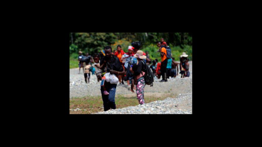 Unos 2,000 migrantes entran ilegalmente a Panamá en las últimas dos semanas