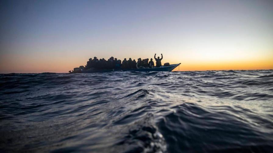 Hay 23 migrantes desaparecidos en el mar Mediterráneo tras naufragio
