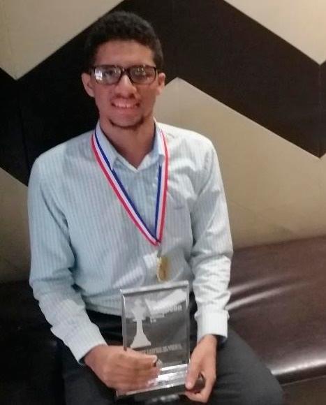 Estudiante de Sabana Perdida gana bronce en Olimpiadas de Matemáticas de Centroamérica