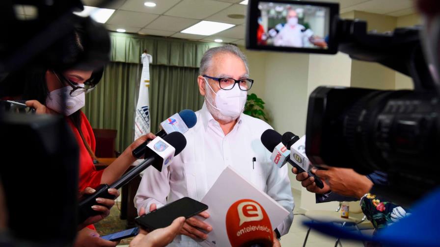 Ceara Hatton niega que el Gobierno haya subido la deuda pública en RD$14 mil millones