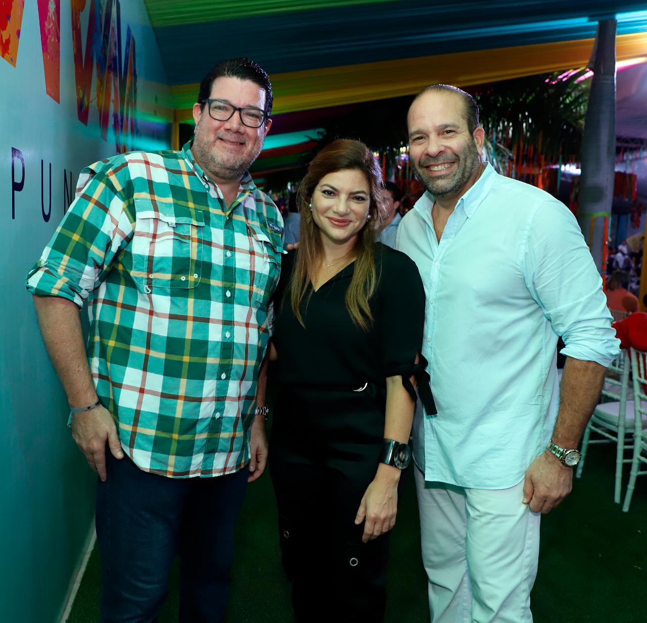 Miguel Dargam, Paola Rainieri Díaz y Francisco Izquierdo.