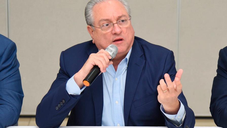 El 80 % de las empresas del Parque Industrial Víctor Espaillat Mera ha detenido su producción El 80 % de las empresas del Parque Industrial Víctor Espaillat Mera ha detenido su producción
