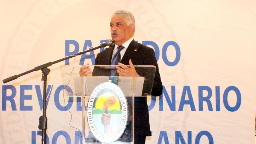 PRD entrega padrón de 45,142 dirigentes afiliados a la Junta Central Electoral