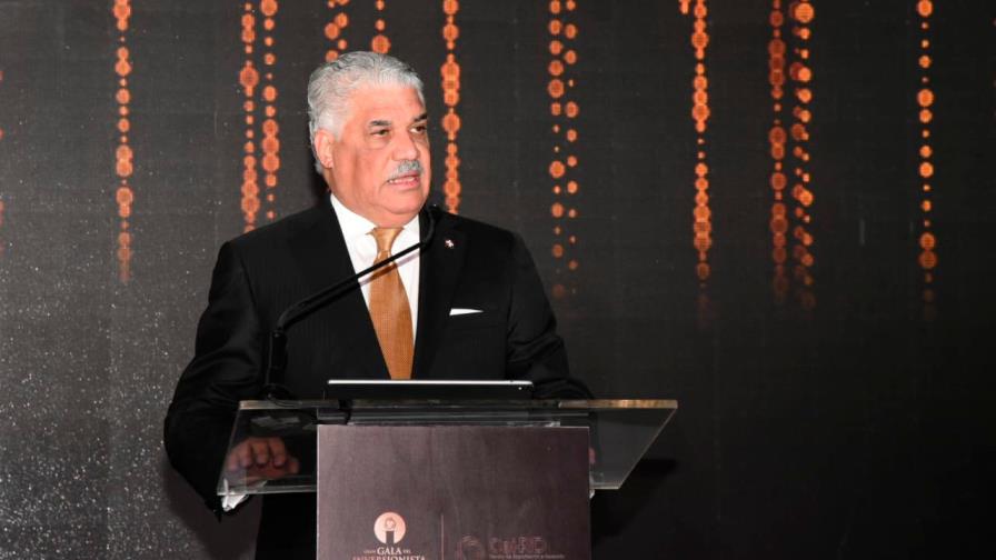 Canciller Vargas pide cuidar inversión extranjera por encima de intereses políticos