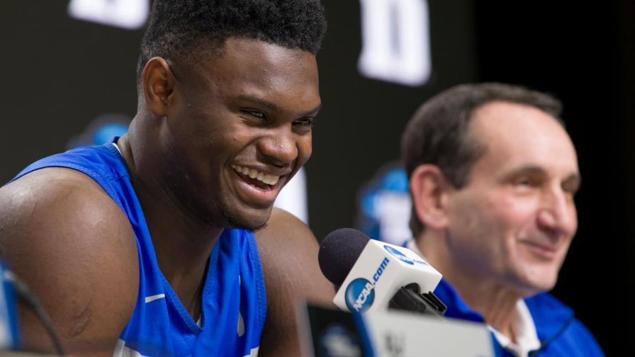 Krzyzewski: Baloncesto de la NCAA debe de pasar por un proceso de revisión