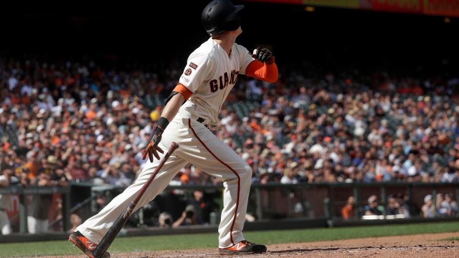 Gigantes ganan a los Mets con jonrón de Yastrzemski en el 12do inning