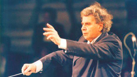 Fallece el compositor de “Zorba, el griego” a los 96 años