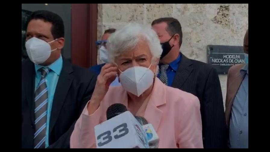 Milagros Ortiz Bosch valora que se investigue licitación de jeringuillas