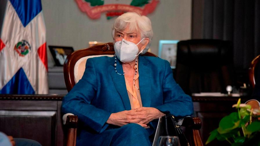 Milagros Ortiz Bosch defiende razones de Faride de no precipitar conocimiento Código Penal