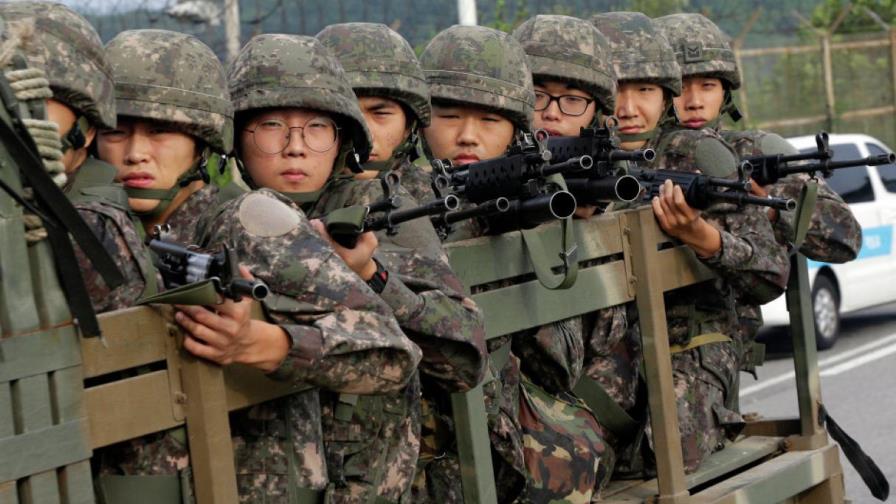 Acoso, violencia, violación: el precio por ser gay en el ejército surcoreano