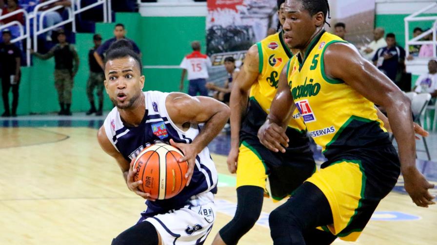 Suspendidos por 15 días los torneos de baloncesto distrital y de Santiago Suspendidos por 15 días los torneos de baloncesto distrital y de Santiago
