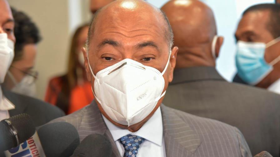 Ray Guevara rehúsa opinar sobre propuesta de reforma constitucional de Abinader Ray Guevara rehúsa opinar sobre propuesta de reforma constitucional de Abinader