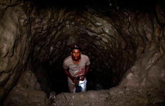 Al menos cinco hombres murieron atrapados en una mina en los últimos dos años en RD
