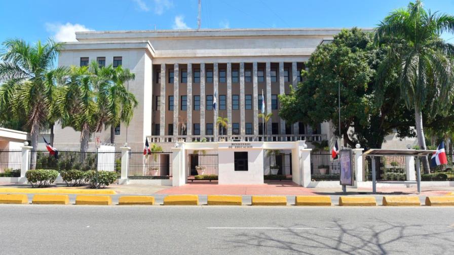 Minerd niega que se le exija el 30 % de prestaciones a desvinculados 