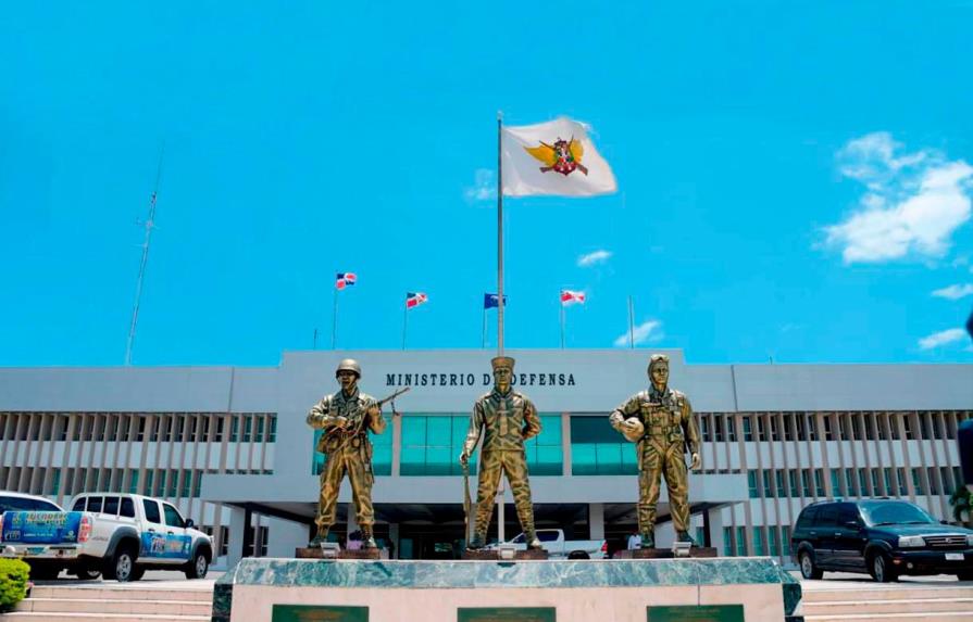 Circula documento del Ministerio de Defensa asigna cuatro agentes para seguridad a Melton Pineda 