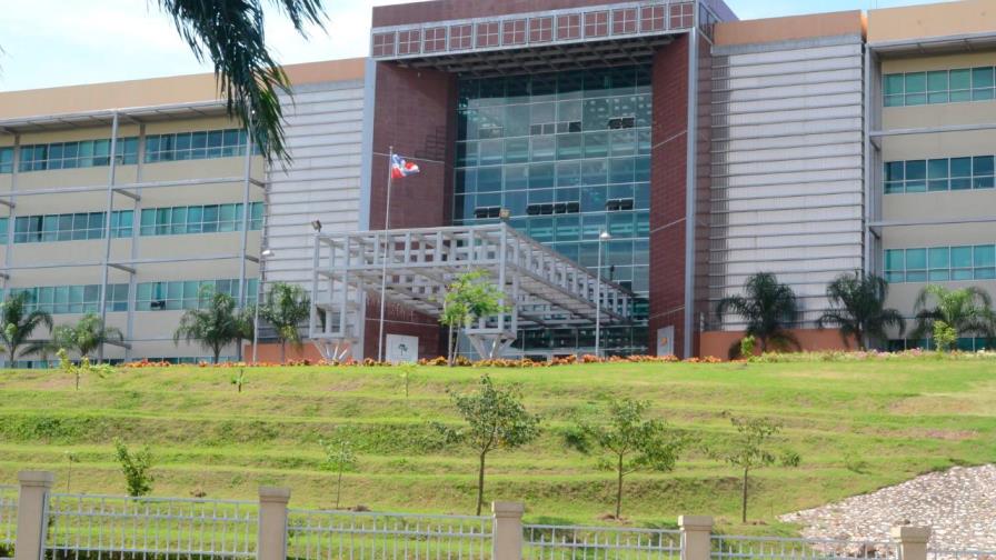 Ambientalistas intiman a Medio Ambiente por proyecto turístico en Bayahíbe Ambientalistas intiman a Medio Ambiente por proyecto turístico en Bayahíbe