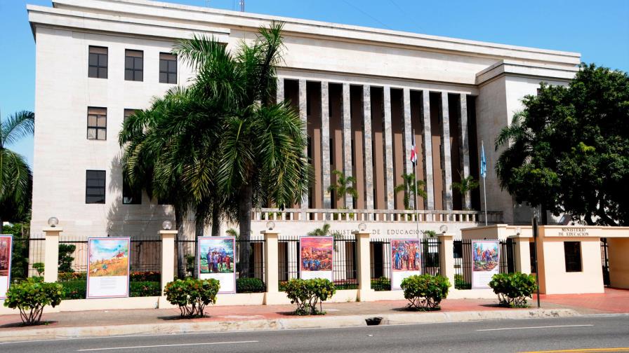 Colegios privados piden se les incluya en programa de asistencia FASE