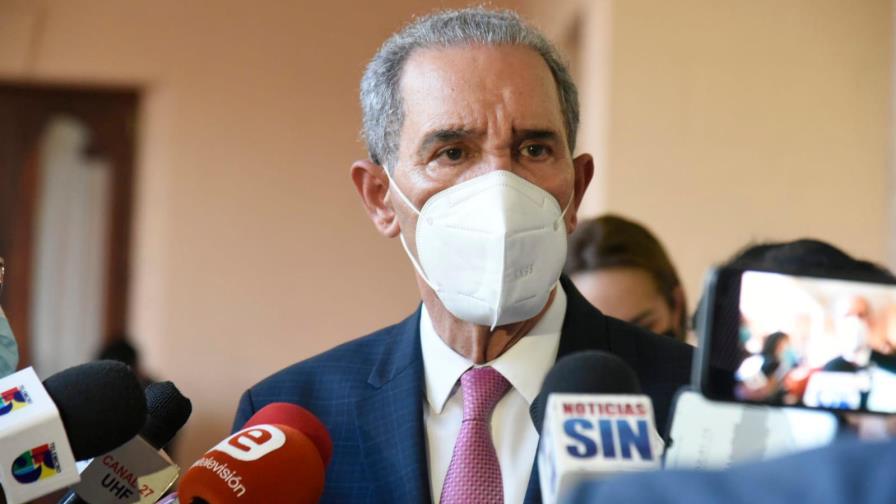 Franklin García Fermín sobre becas a hijos de funcionarios: Tienen derecho Franklin García Fermín sobre becas a hijos de funcionarios: Tienen derecho