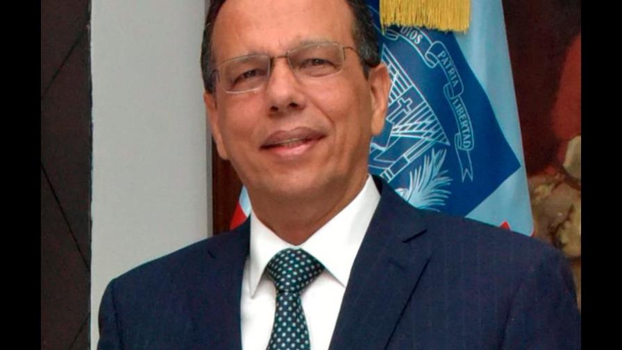 Ministro de Educación niega intención de eliminar jornada extendida