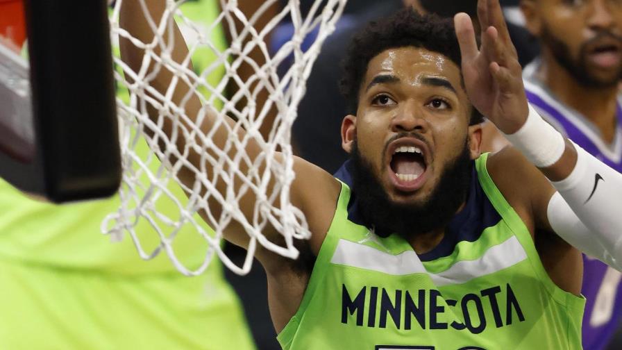 Las 10 mejores de la NBA en la jornada de ayer; doble-doble de Towns; Harden lesionado