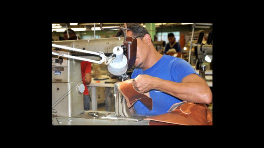 Advierten aplicar aumento salarial sin reclasificación llevaría a la quiebra a miles de mipymes