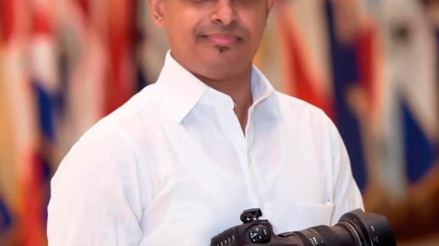 Fotógrafo dominicano Misael Rincón presenta la exposición “3 en Uno” en Nueva York 